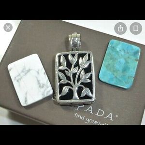 Silpada tree of life/live laugh love pendant